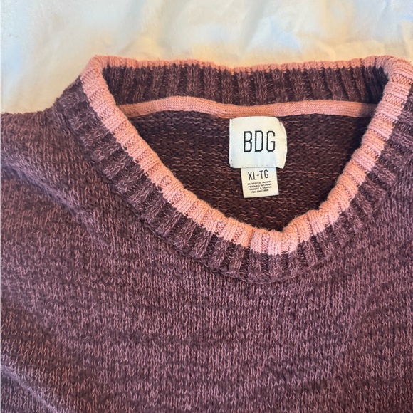 Color block sweater - Picture 4 of 5